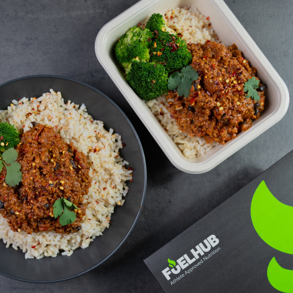 Beef Chilli with wholegrian rice, spinach & mature chaddar cheese